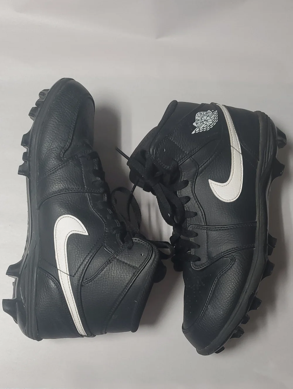 Jordan 1 Mid TD Mens Football Cleats Size 9.5 Black and White